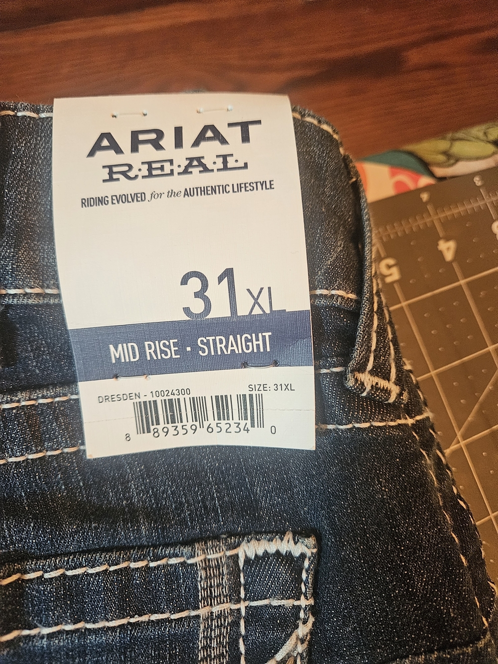Ariat Women’s Mid Rise Straight Jeans — Dark Blue